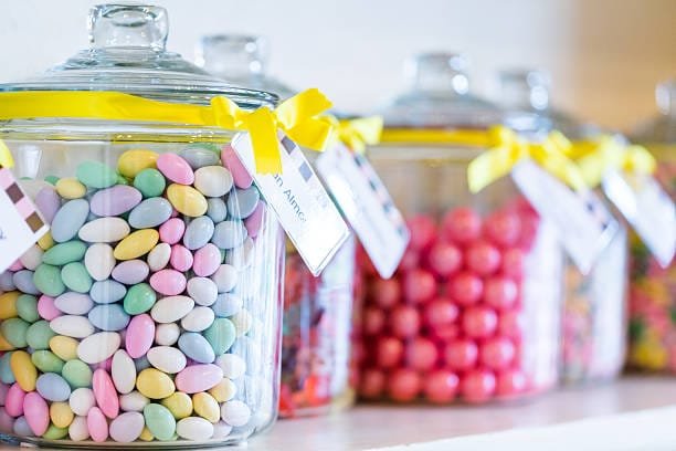 DIY money saving ideas, candy bar