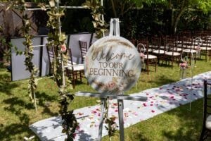 DIY Wood welcome wedding sign