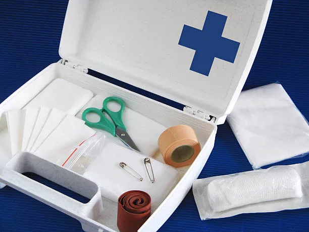 Emergency wedding kit