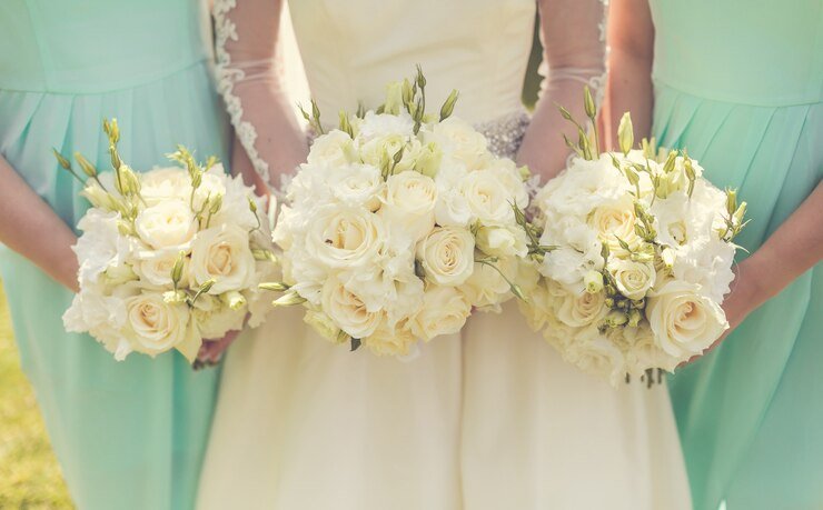 Spring Wedding Colors 2026, butter yellow and green