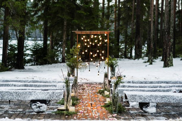 Winter wedding decor ideas. outdoor ceremony