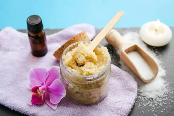 How to plan a budget friendly bridal shower, sugar scrub