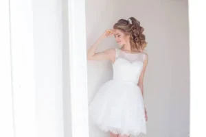 Short wedding dress trend for 2026 & 2027
