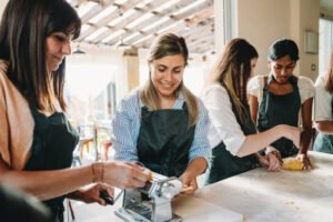 Bachelorette Party cooking class. 25 fun and affordable bachelorette party ideas