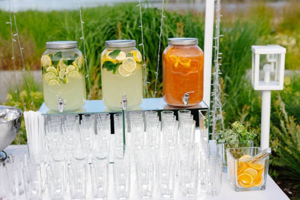 25 Wedding Planning Hacks That Save Time, Money, and Stress