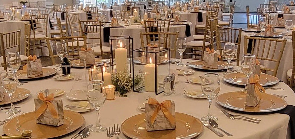 Lanterns & Babys breath