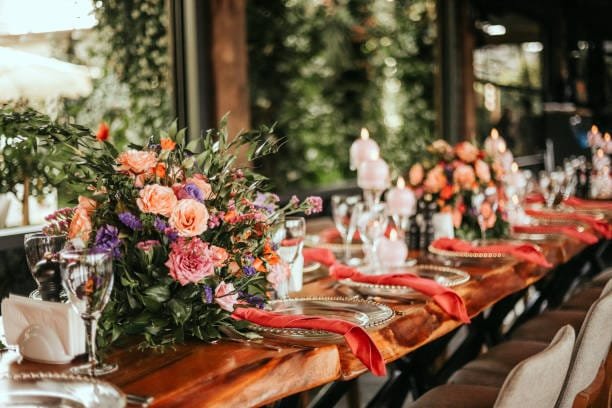 wedding trends to avoid and what to do instead, pops of color