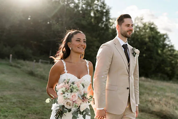 wedding colors for 2027, soft and natural tones are trending.