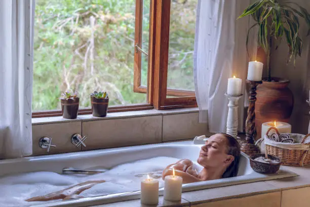 pampering gifts for bride to be before the wedding