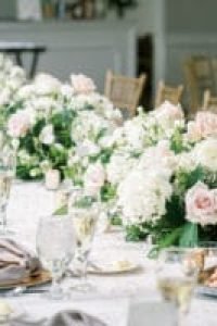 Wrdding with neutral colors